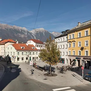 https://super-central-city-appartement-with-free-parking.ischgl-hotels.net
