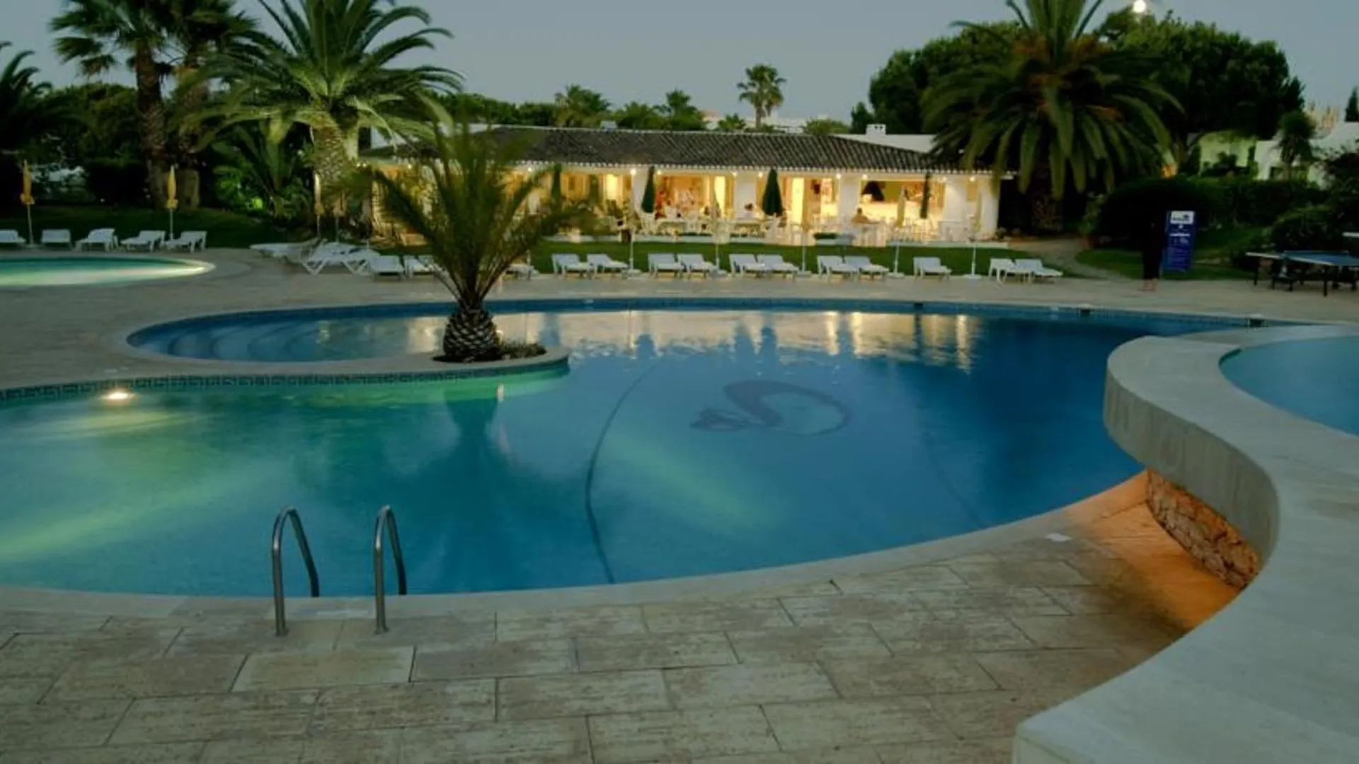 Balaia Golf Village Albufeira 4*,